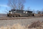 NS 7533 on the rear of an eastbound